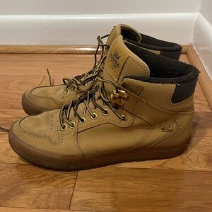 Supra Boots 8.5 GUC